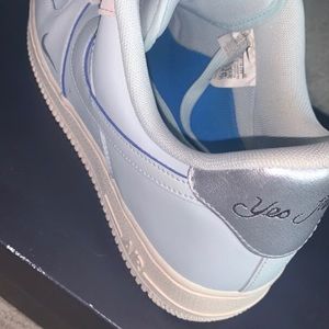 Air Force 1’s Devin Booker Limited Edition SIZE 10
